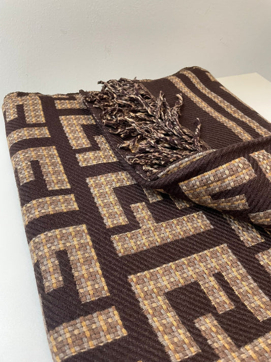 MAXI SCIARPA LETTERA