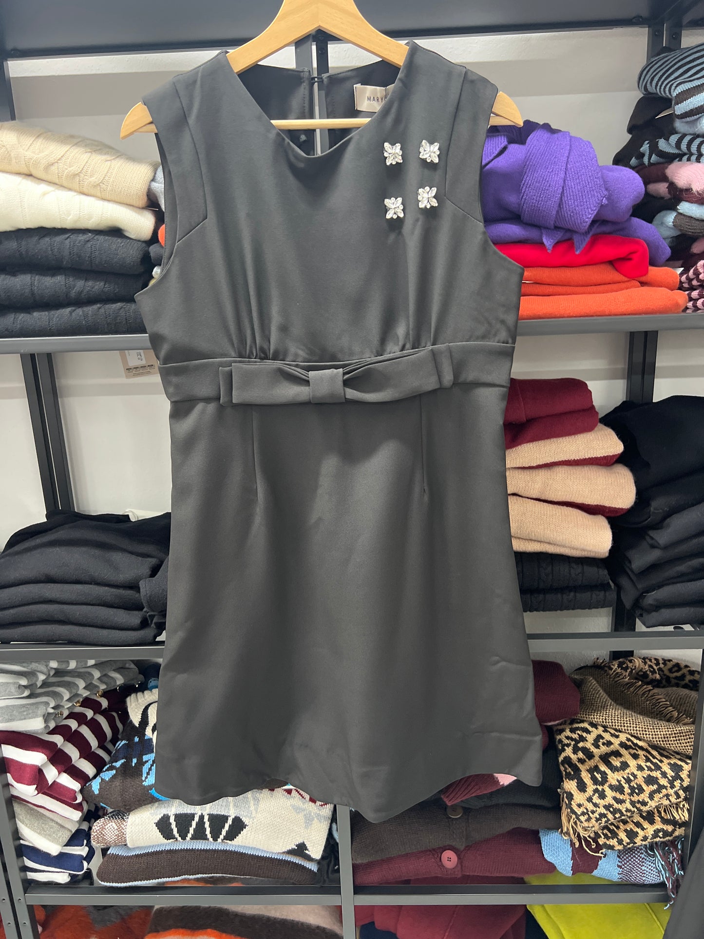 ABITO TRAPEZIO FIOCCO