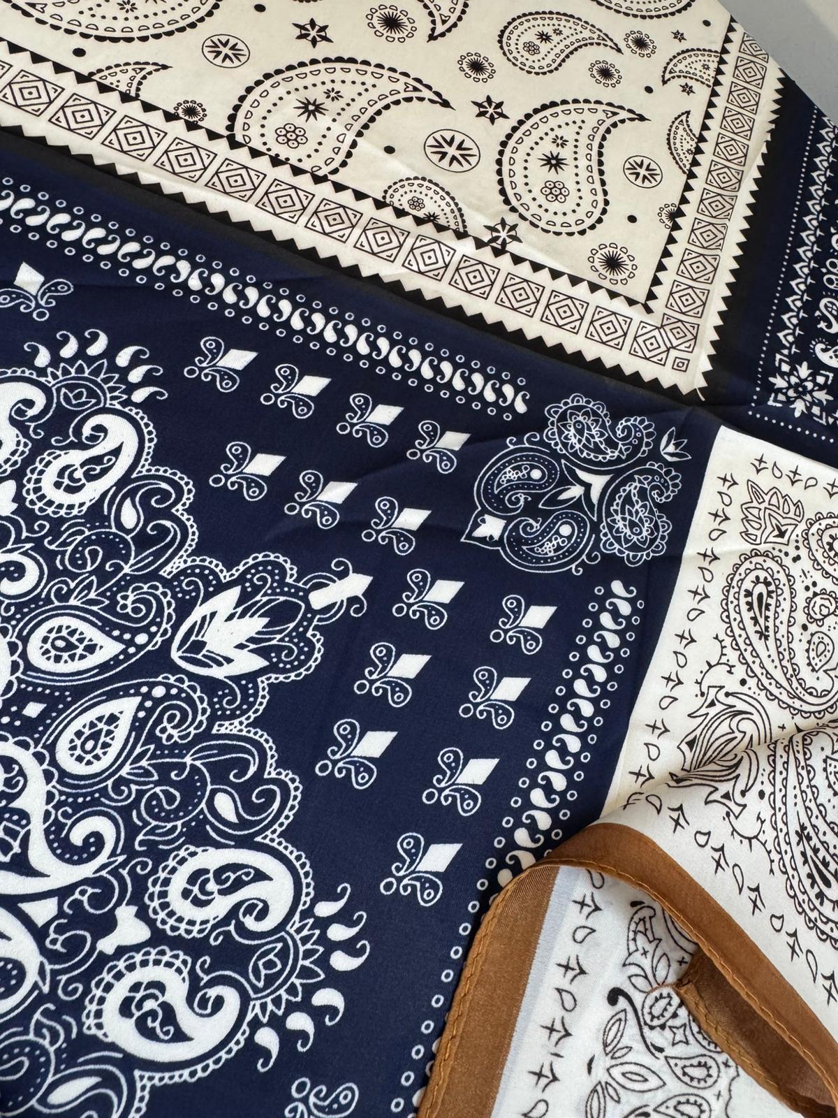 FOULARD STAMPA BANDANA