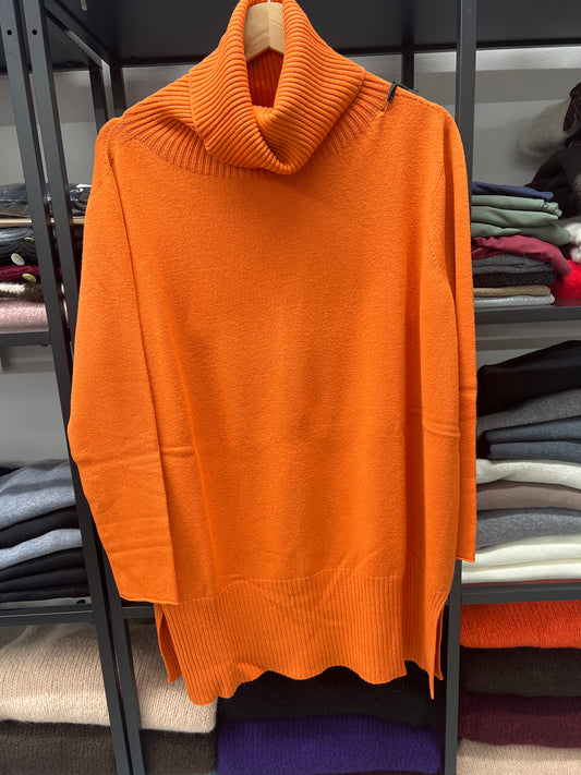 MAXI MAGLIA COLLO ALTO ZUCCA