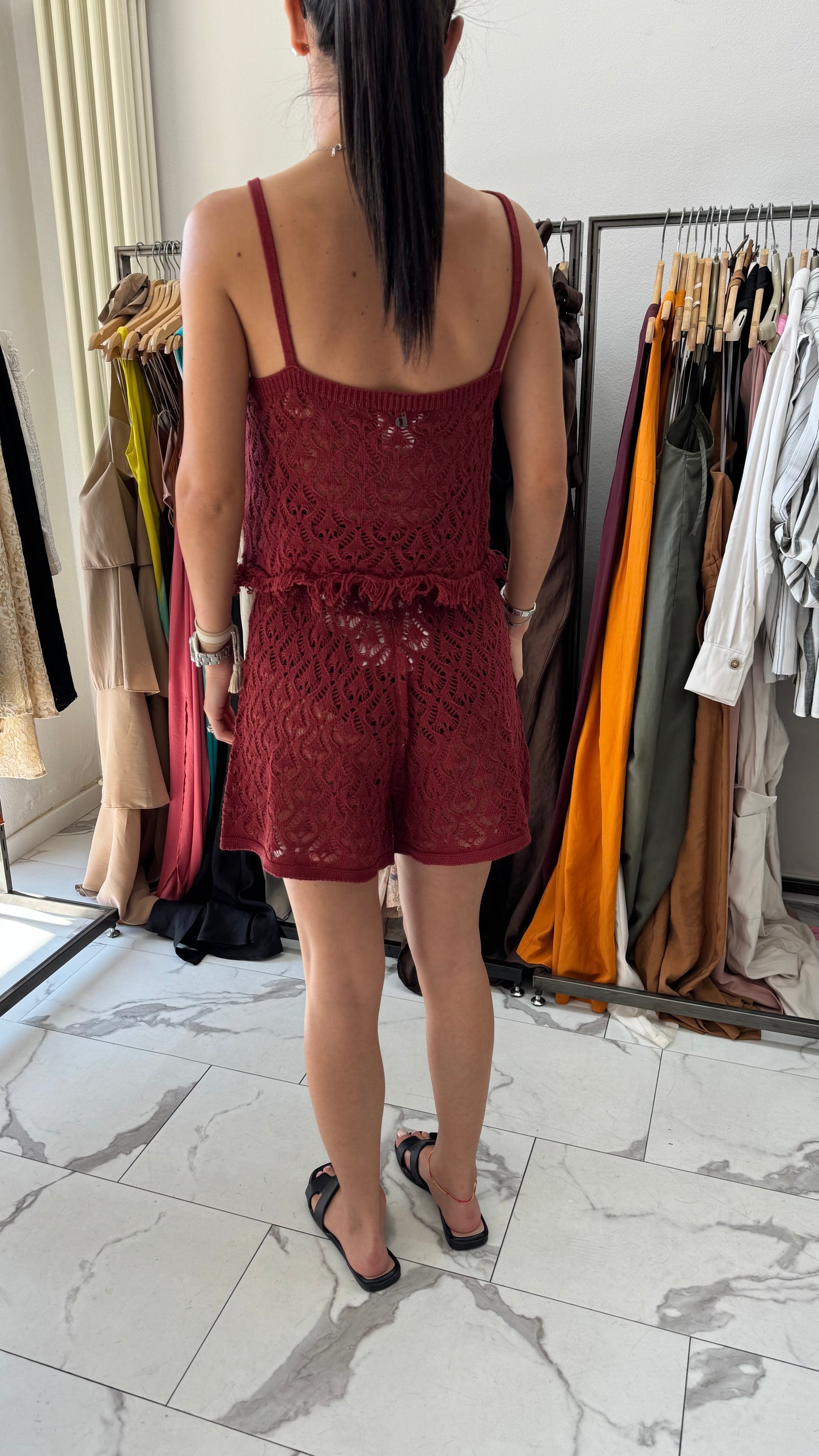 DIXIE COMPLETO IN MAGLIA BERMUDA TRAFORATO ROSSO INDIA